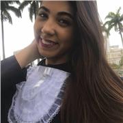 Sou uma pessoa comunicativa e extrovertida. Gosto de aprender e estudar, estou sempre buscando aprender coisas novas